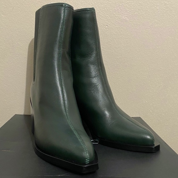 Coach Prestyn Booties - Picture 4 of 7